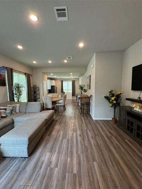 Photo of 710 Crystal River Road, Conroe, TX 77316 (MLS # 93828785)