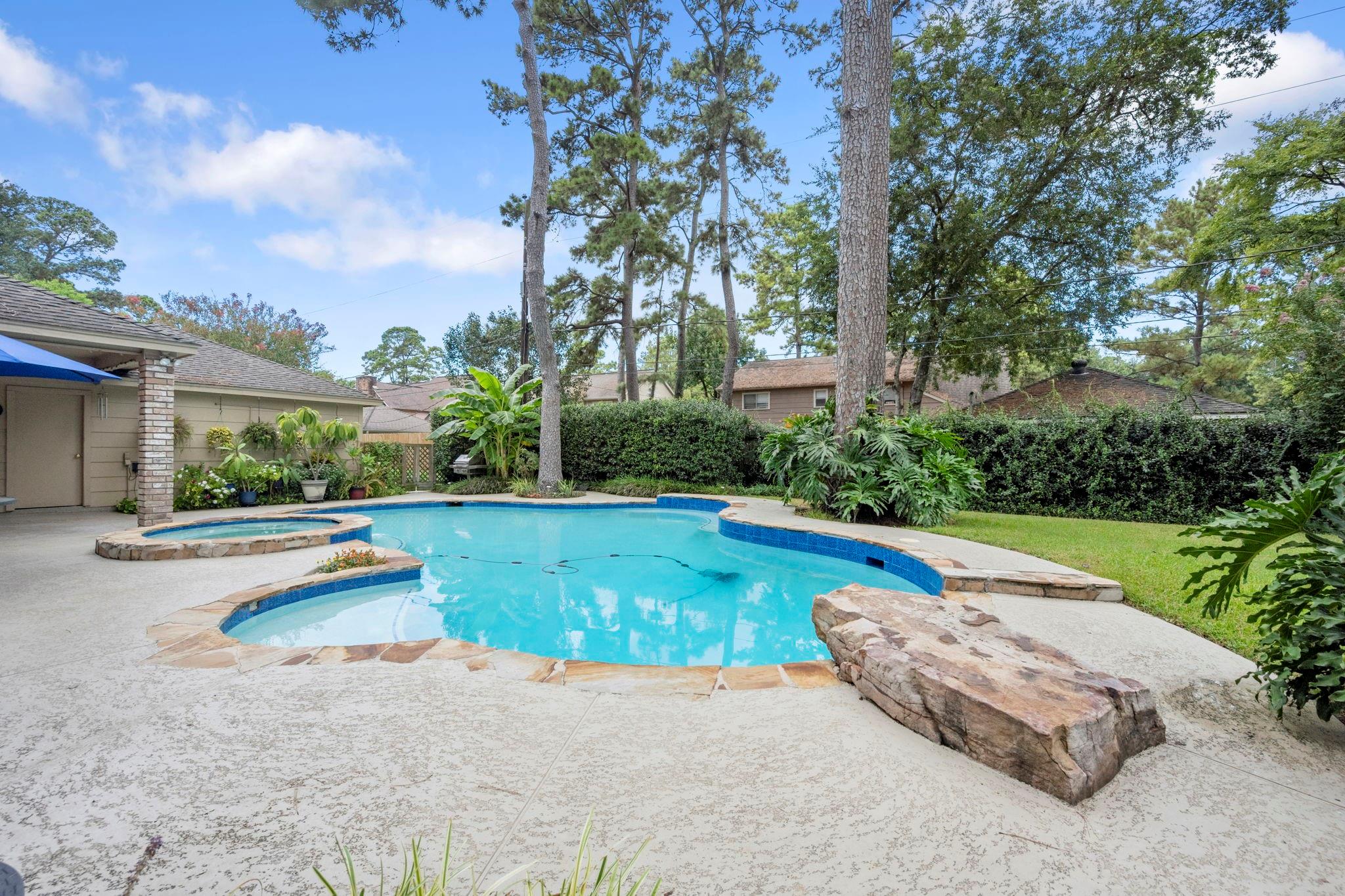 17722 Treeloch Lane