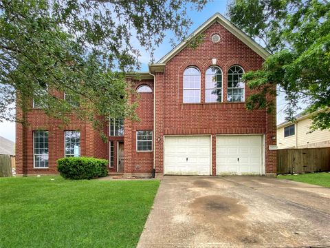 Photo of 1815 Teal Run Place Drive, Fresno, TX 77545 (MLS # 84689229)