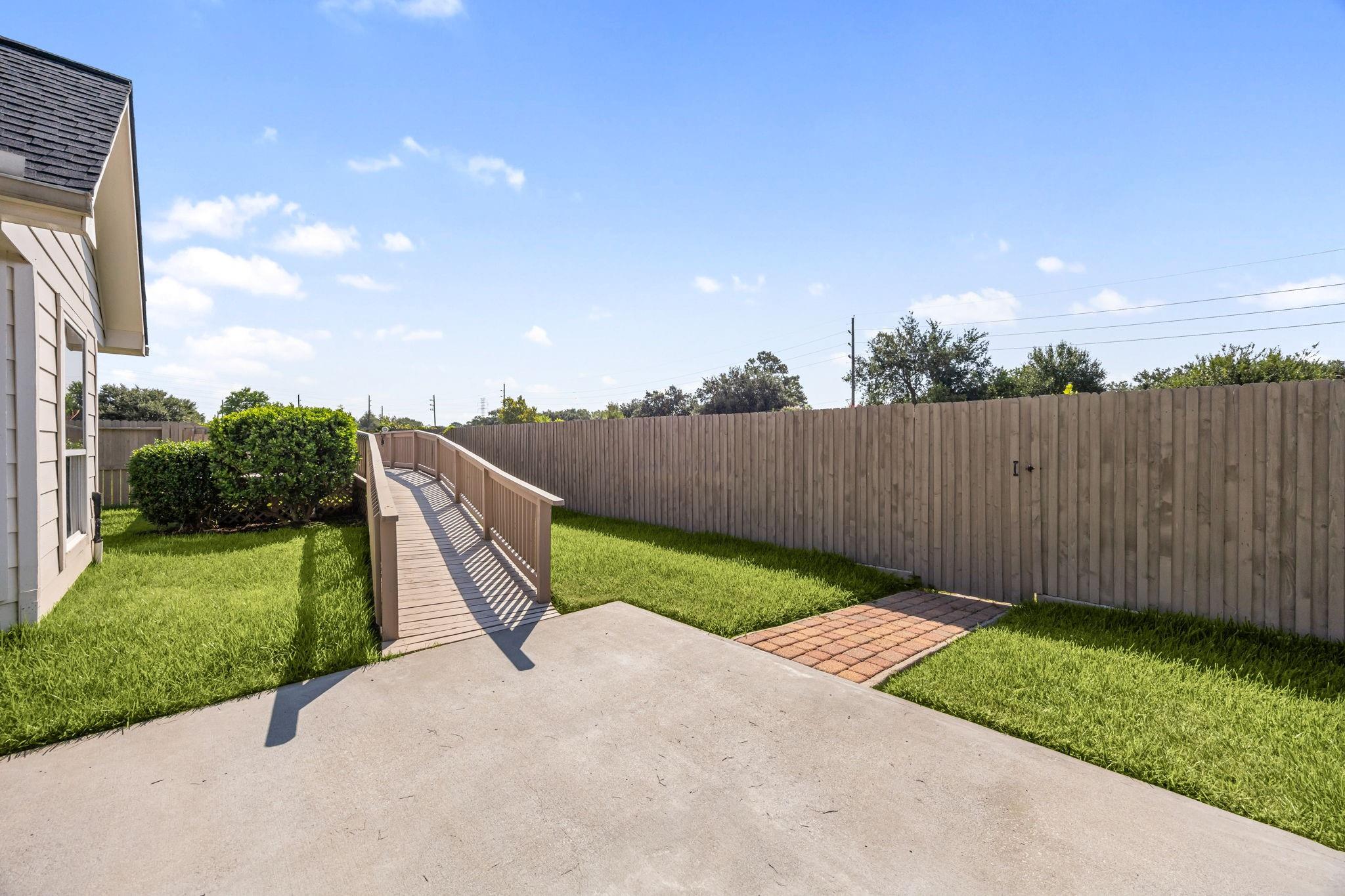 19926 Brookway Oak Court