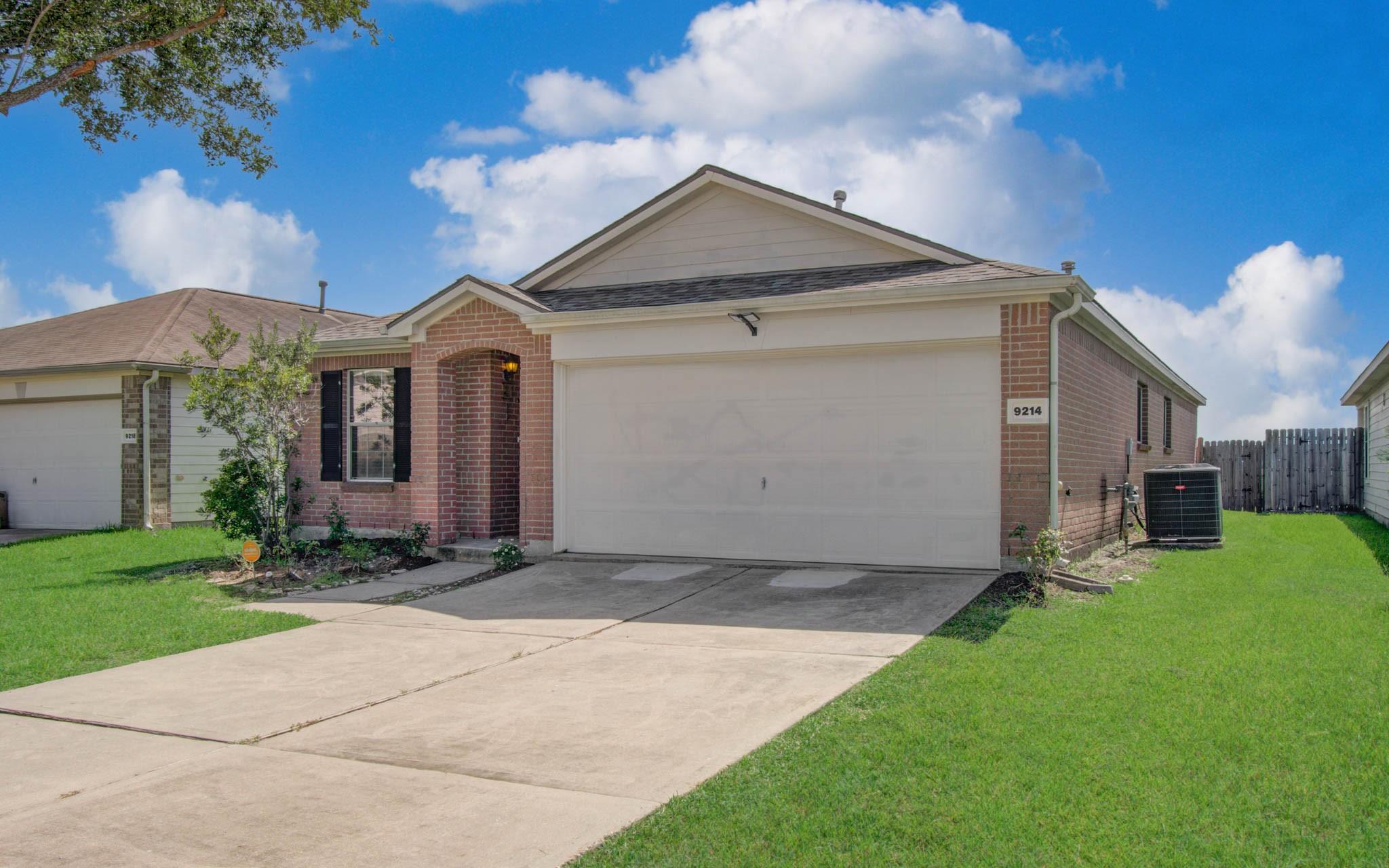 9214 Brandon Chase Ln Lane