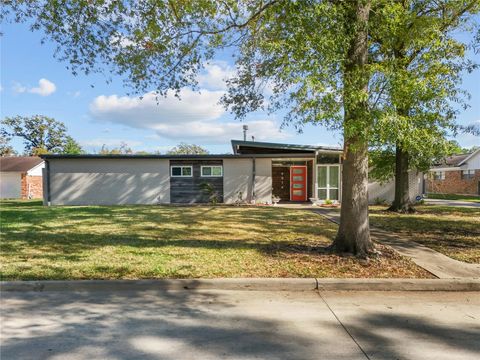 4914 Goose Creek Drive Baytown TX 77521