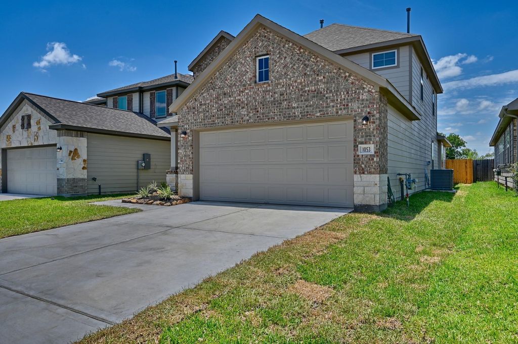 Photo of 1053 Lilly Lane, Bellville, TX 77418 (MLS # 26712010)