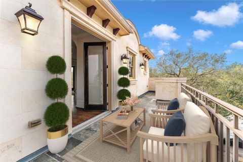 Photo of 2247 Bartlett Street, Houston, TX 77098 (MLS # 7255737)