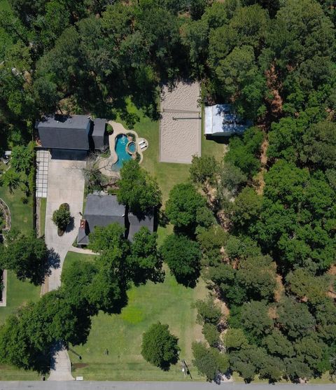 Photo of 34 Wind River Drive, Conroe, TX 77384 (MLS # 3328757)