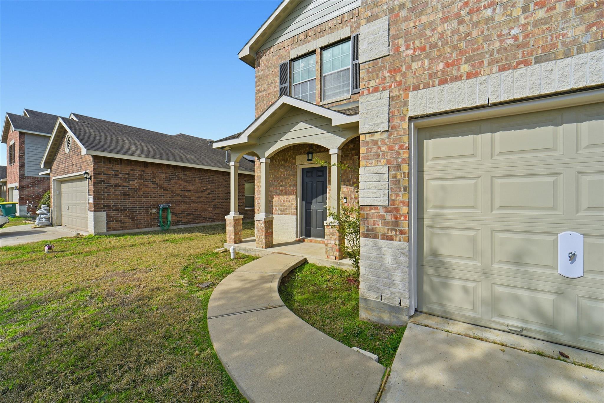12830 Spruce Circle