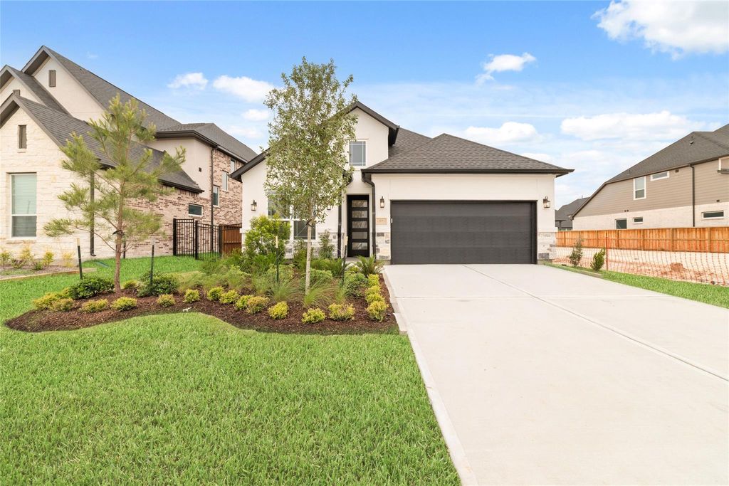 Photo of 5177 Enchanted Pine Ct Ct, Spring, TX 77386 (MLS # 64956823)
