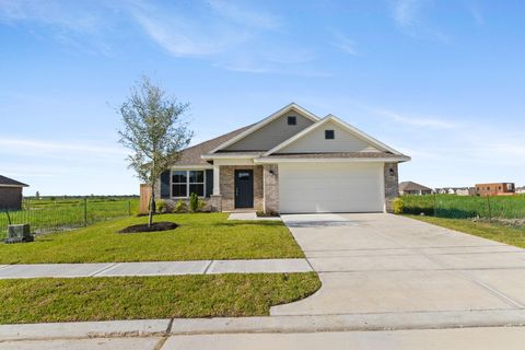 Photo of 2265 N Post Oak Circle, Dayton, TX 77535 (MLS # 77799998)