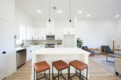 3460 Bremond Street Houston TX 77004