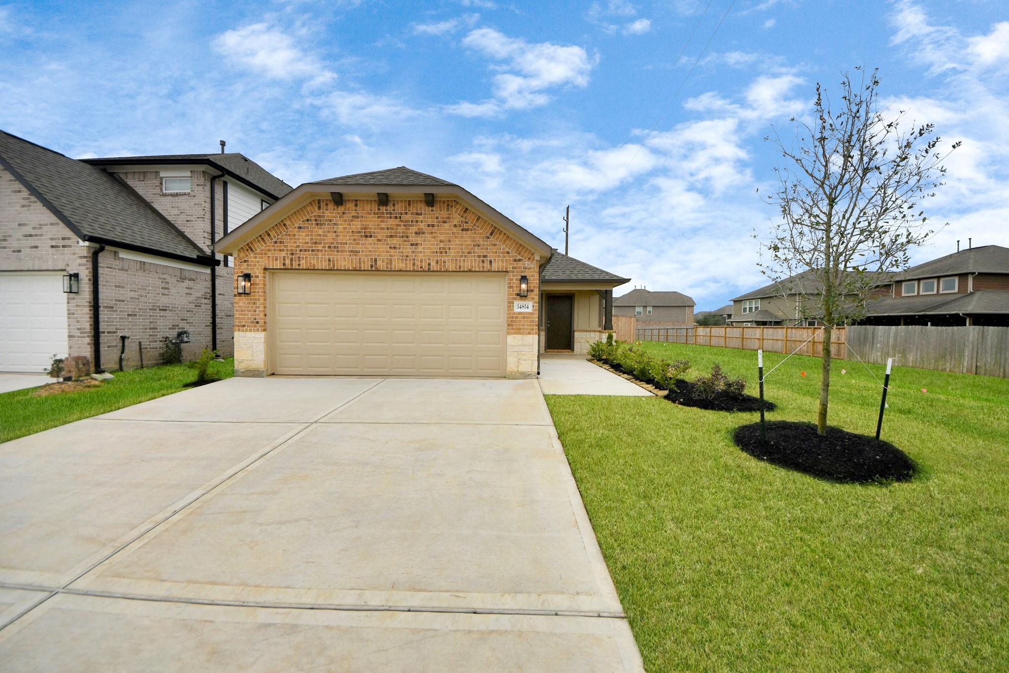 5843 Madison Trail Drive