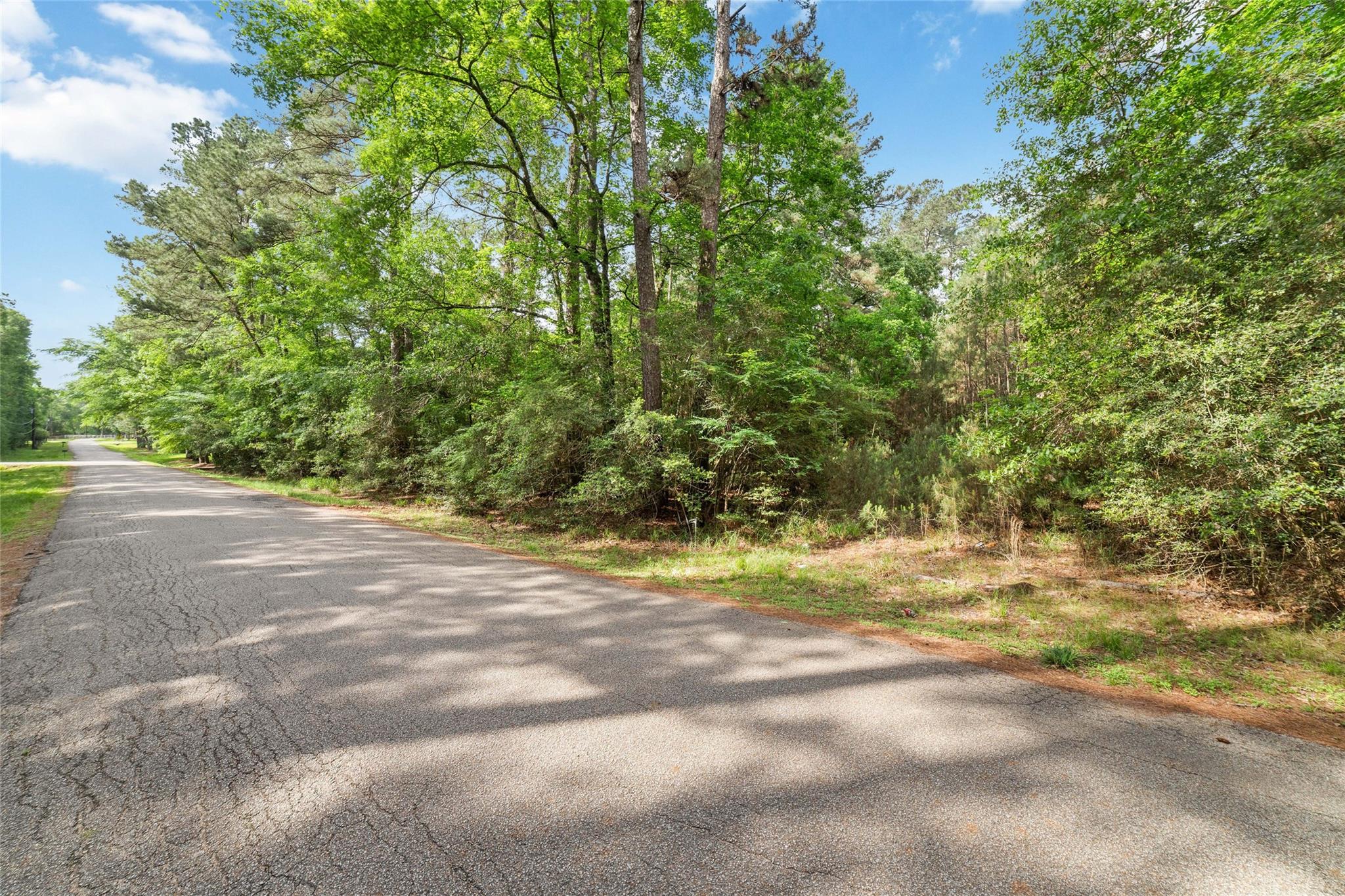 1070 Apache Dr