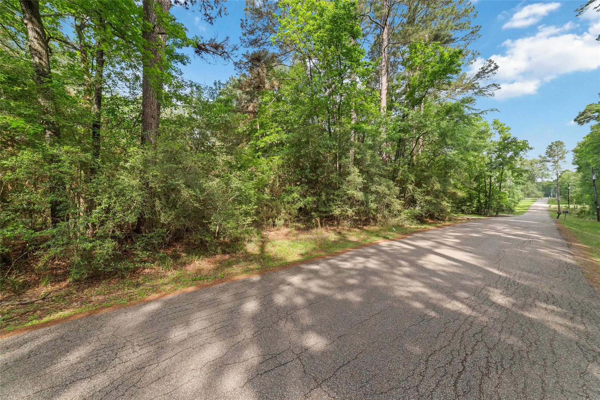 1070 Apache Dr