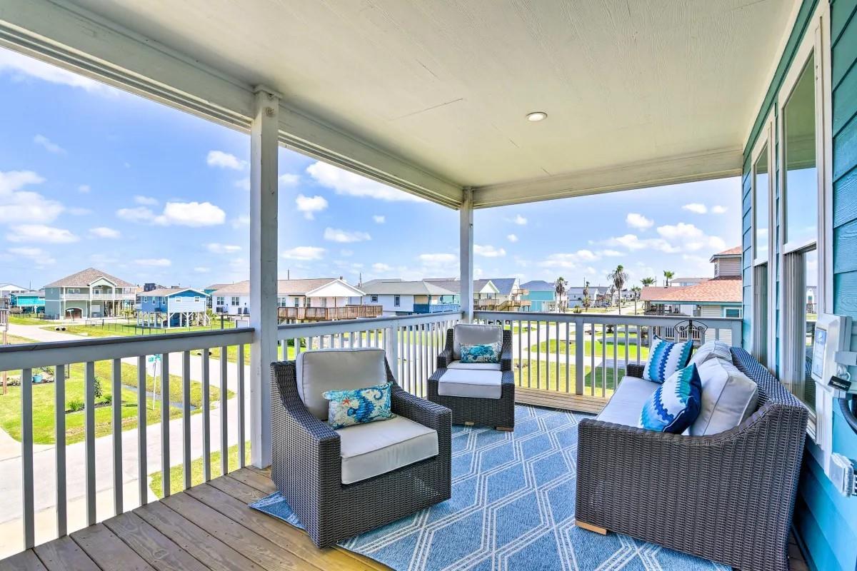 4022 Fort Bend Drive