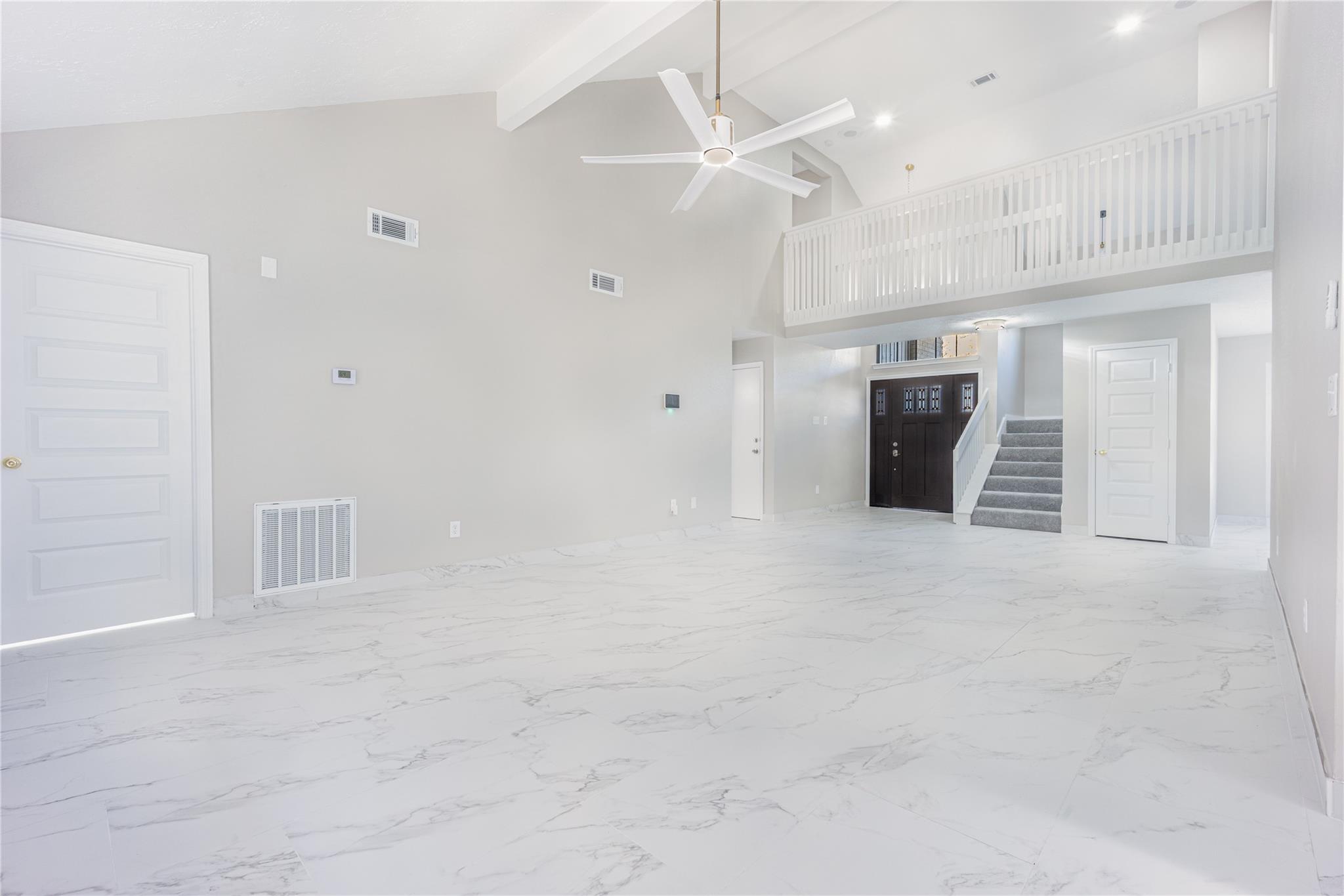 2201 Bennigan Street