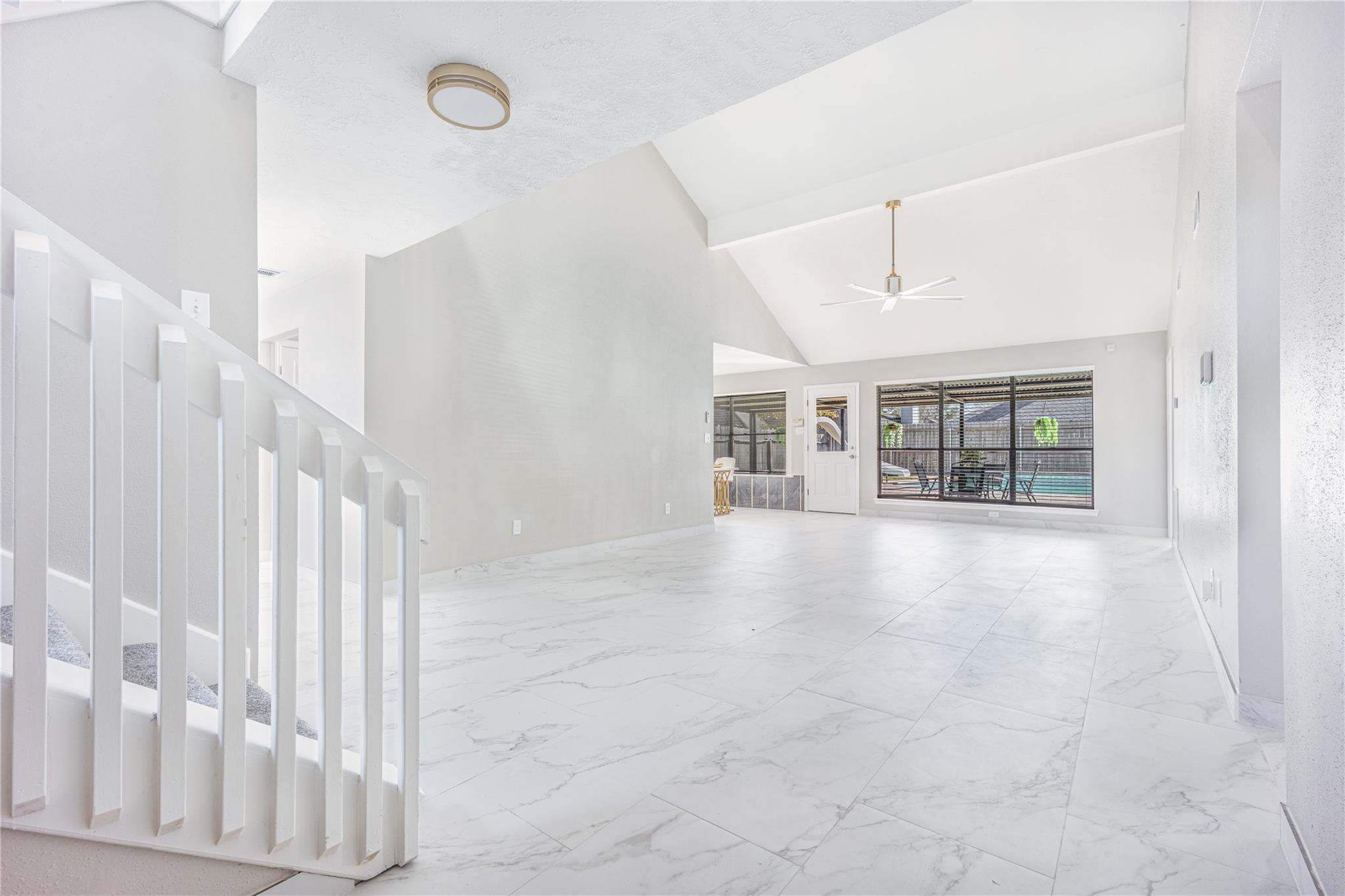 2201 Bennigan Street