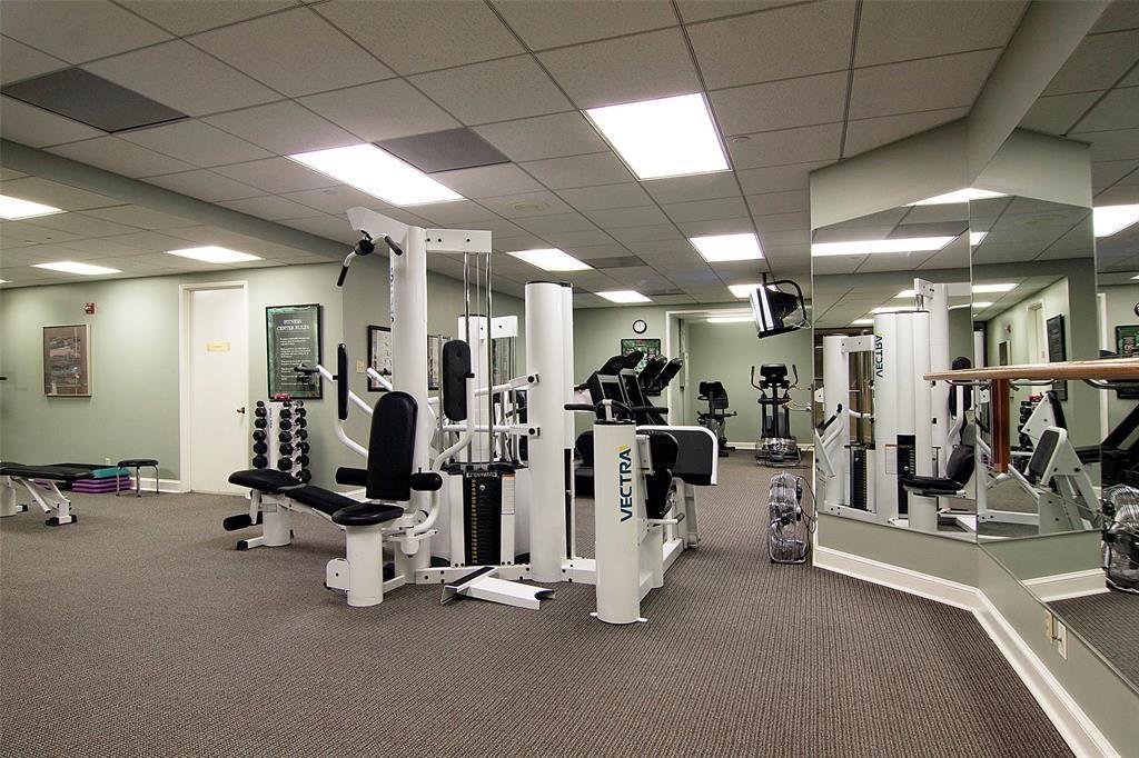 5555 Del Monte Drive 605