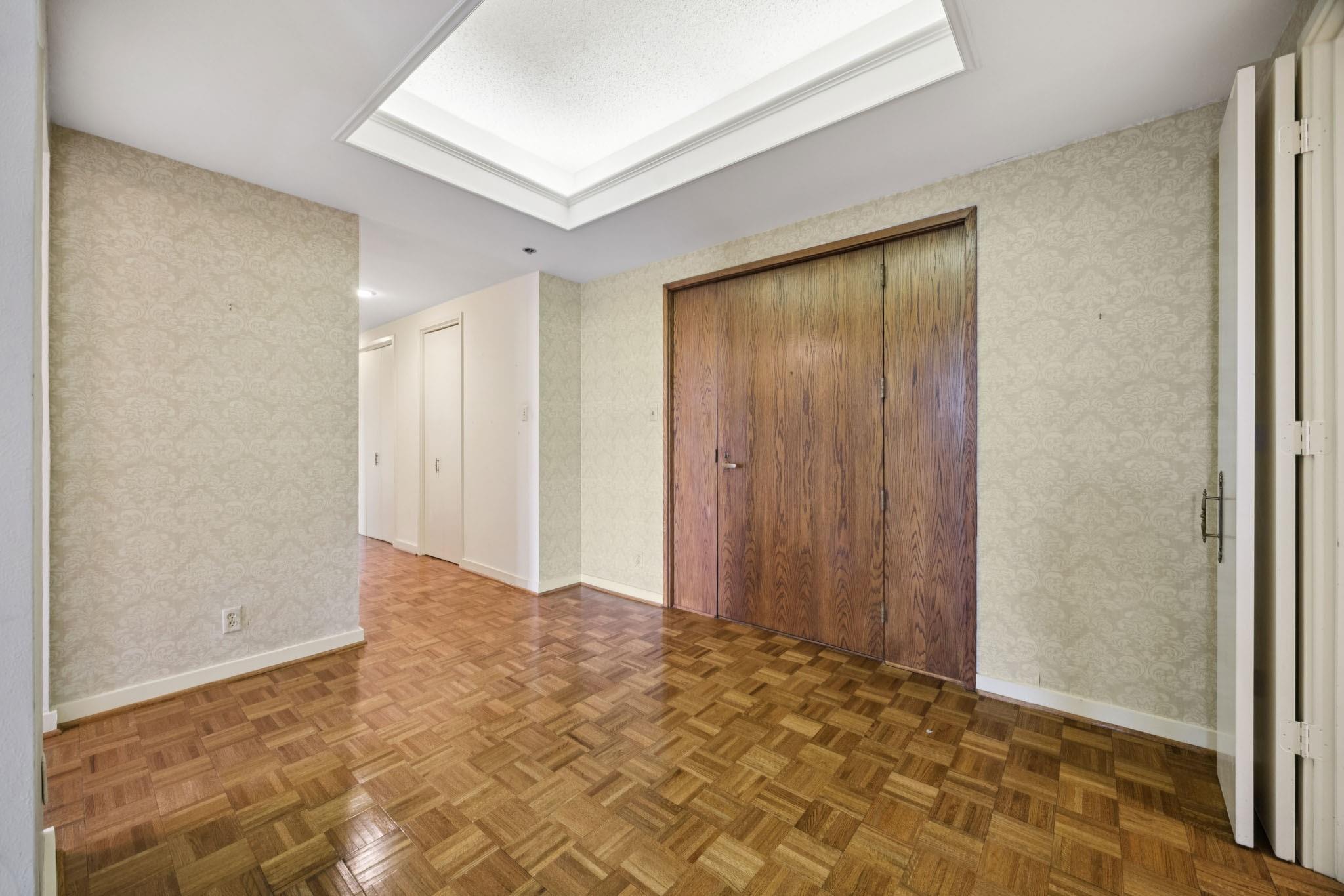 5555 Del Monte Drive 605