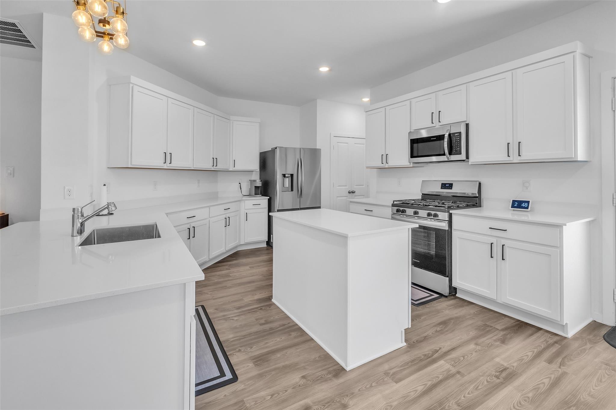7914 Caribou Valley Court