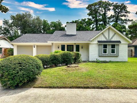 Photo of 29310 Loddington Street, Spring, TX 77386 (MLS # 18718100)