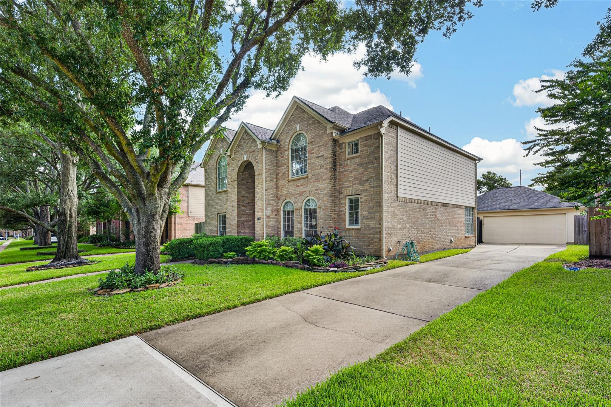 1719 Cantigny Lane