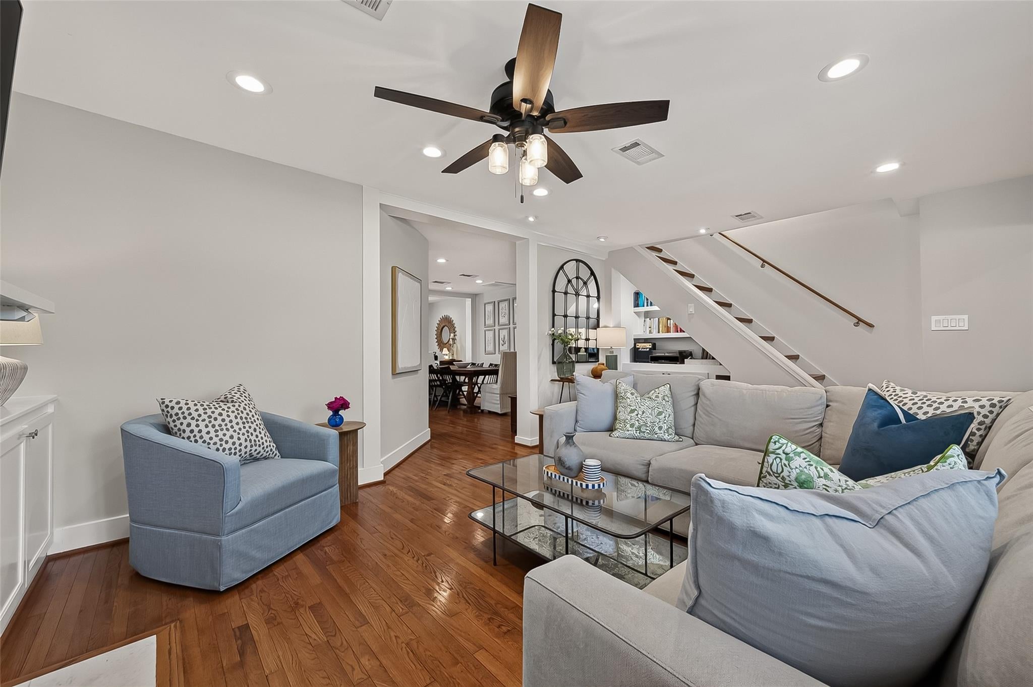 1530 Sue Barnett Drive