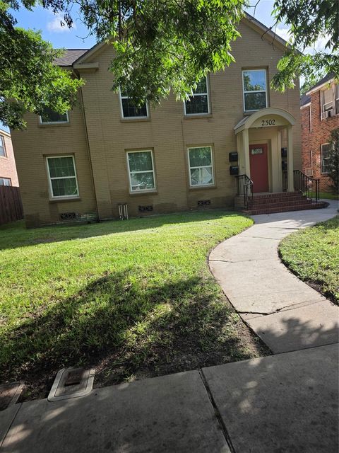 Photo of 2302 Blodgett Street #4, Houston, TX 77004 (MLS # 69985699)