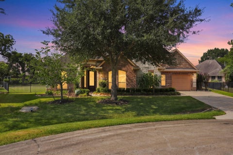 Photo of 33107 Whickham Circle, Weston Lakes, TX 77441 (MLS # 4777363)