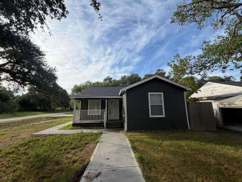 Photo of 104 Mesquite Street, Louise, TX 77455 (MLS # 4954130)