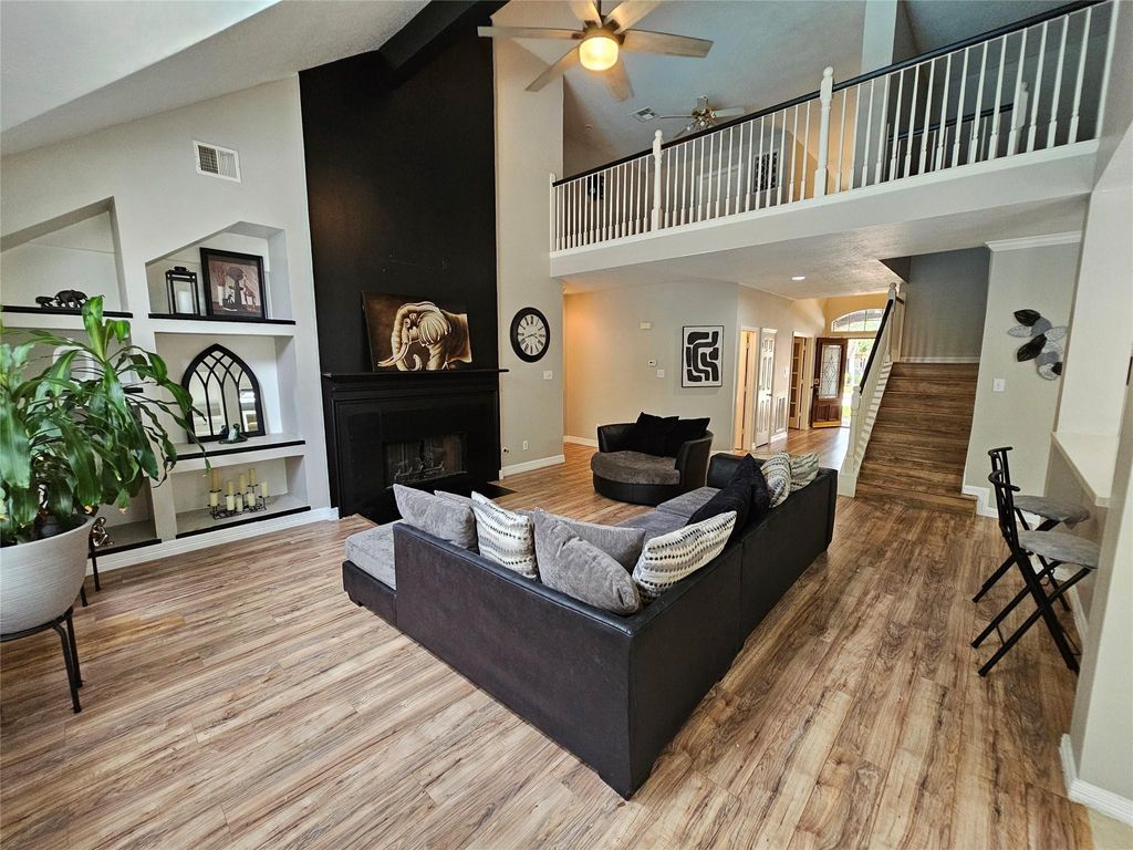 Photo of 25606 Valley Springs Place, Spring, TX 77373 (MLS # 53346679)