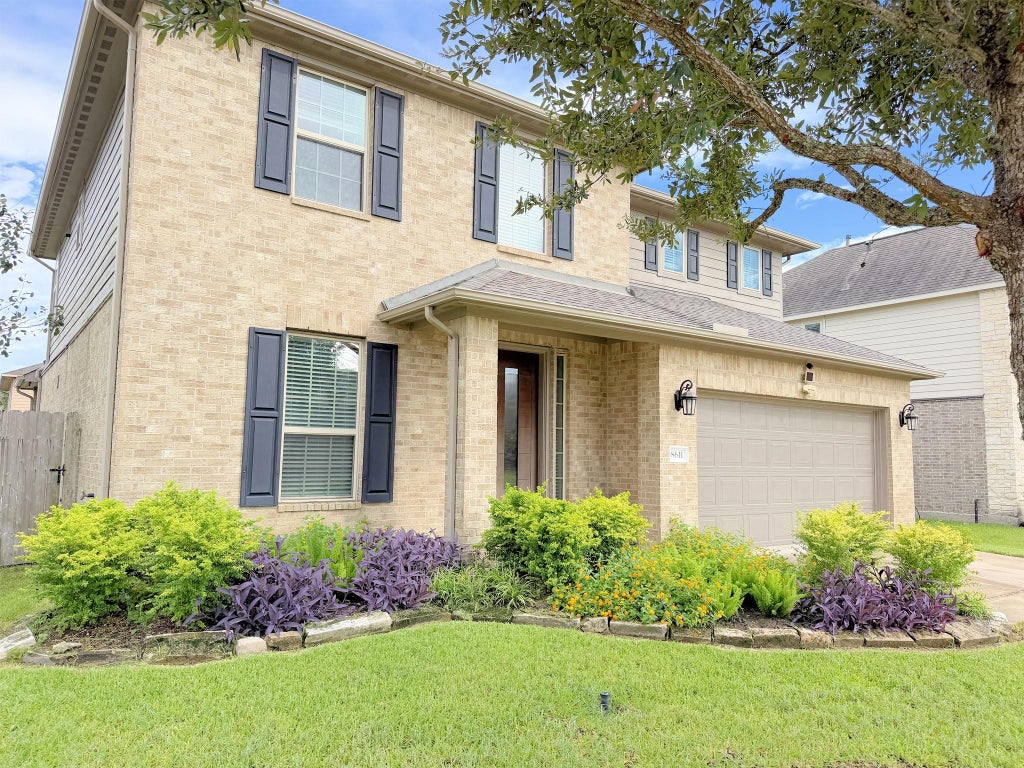 Photo of 8611 Oakdale Bluff Court, Richmond, TX 77407 (MLS # 86468947)
