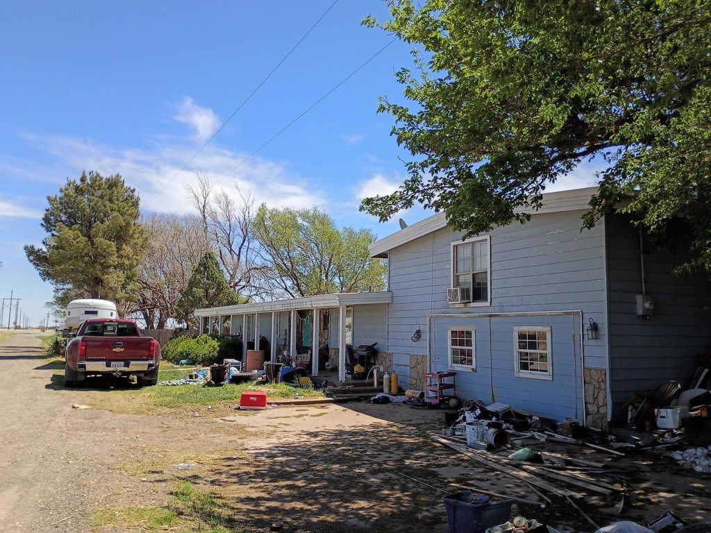 Photo of 6726 E County Rd 6200, Lubbock, TX 79403 (MLS # 44598875)