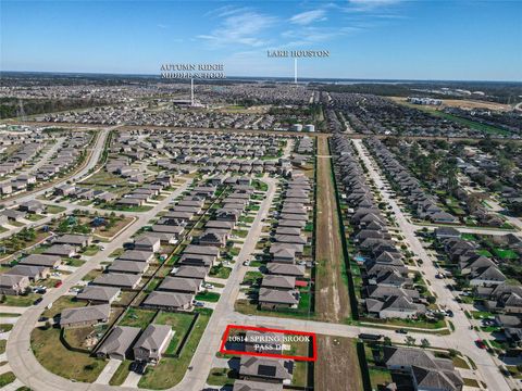 Tiny photo for 10814 Spring Brook Pass Drive, Humble, TX 77396 (MLS # 16688025)