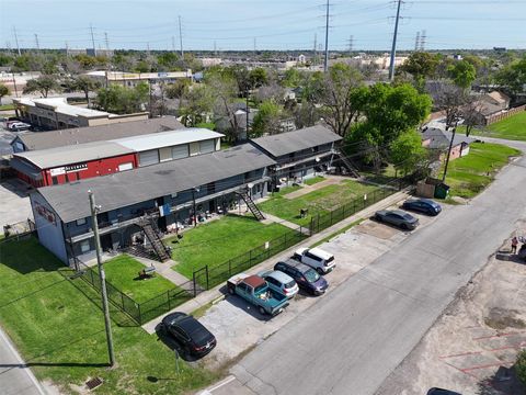 Photo of 11111 Wiggins Street #12, Jacinto City, TX 77029 (MLS # 55598155)