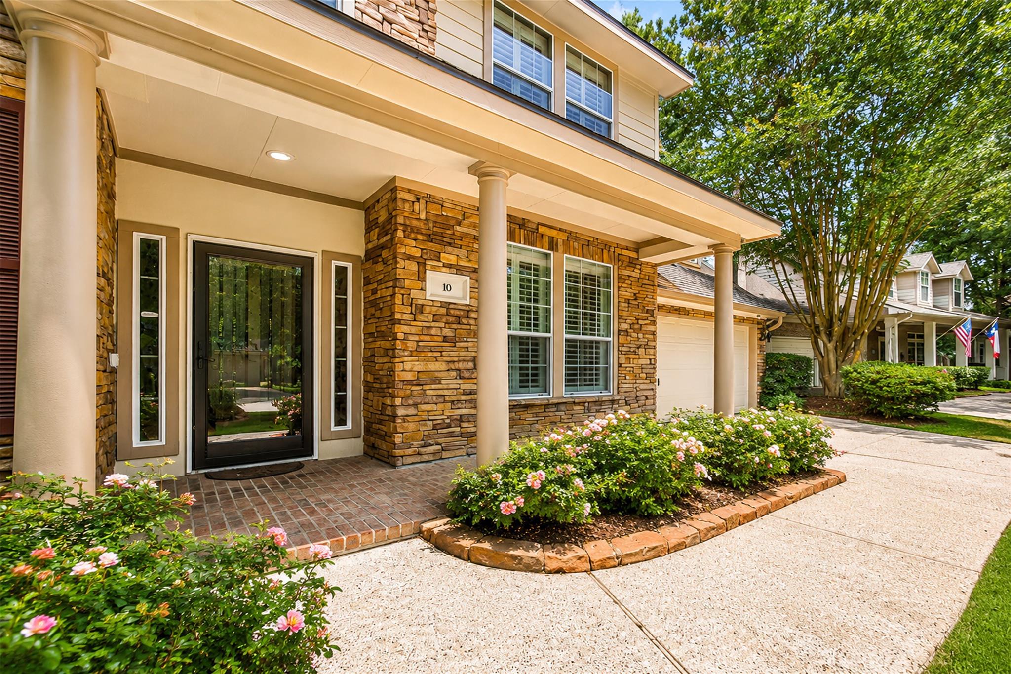 10 Latticeleaf Place