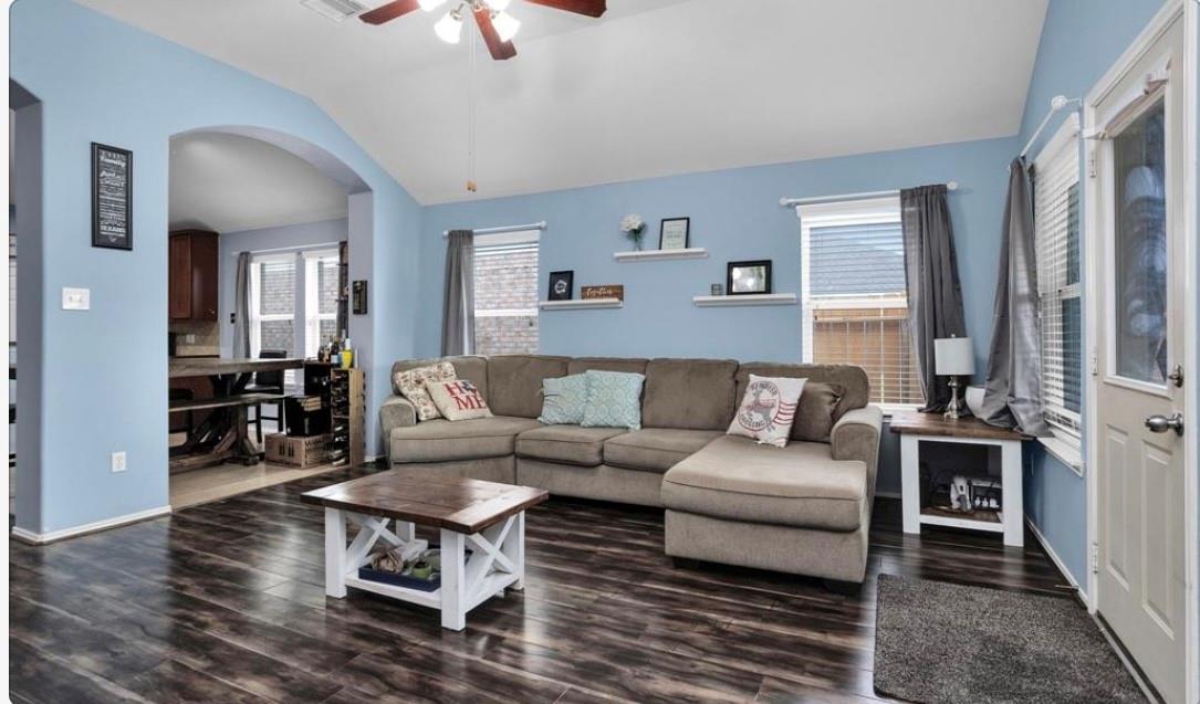 5015 Bridgecrossing Court