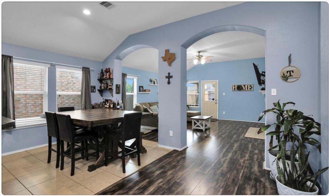 5015 Bridgecrossing Court