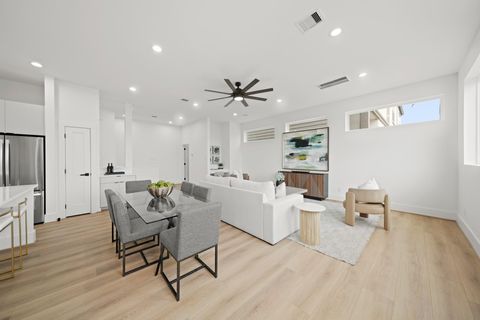 Tiny photo for 331 N Nagle Street, Houston, TX 77003 (MLS # 79386793)