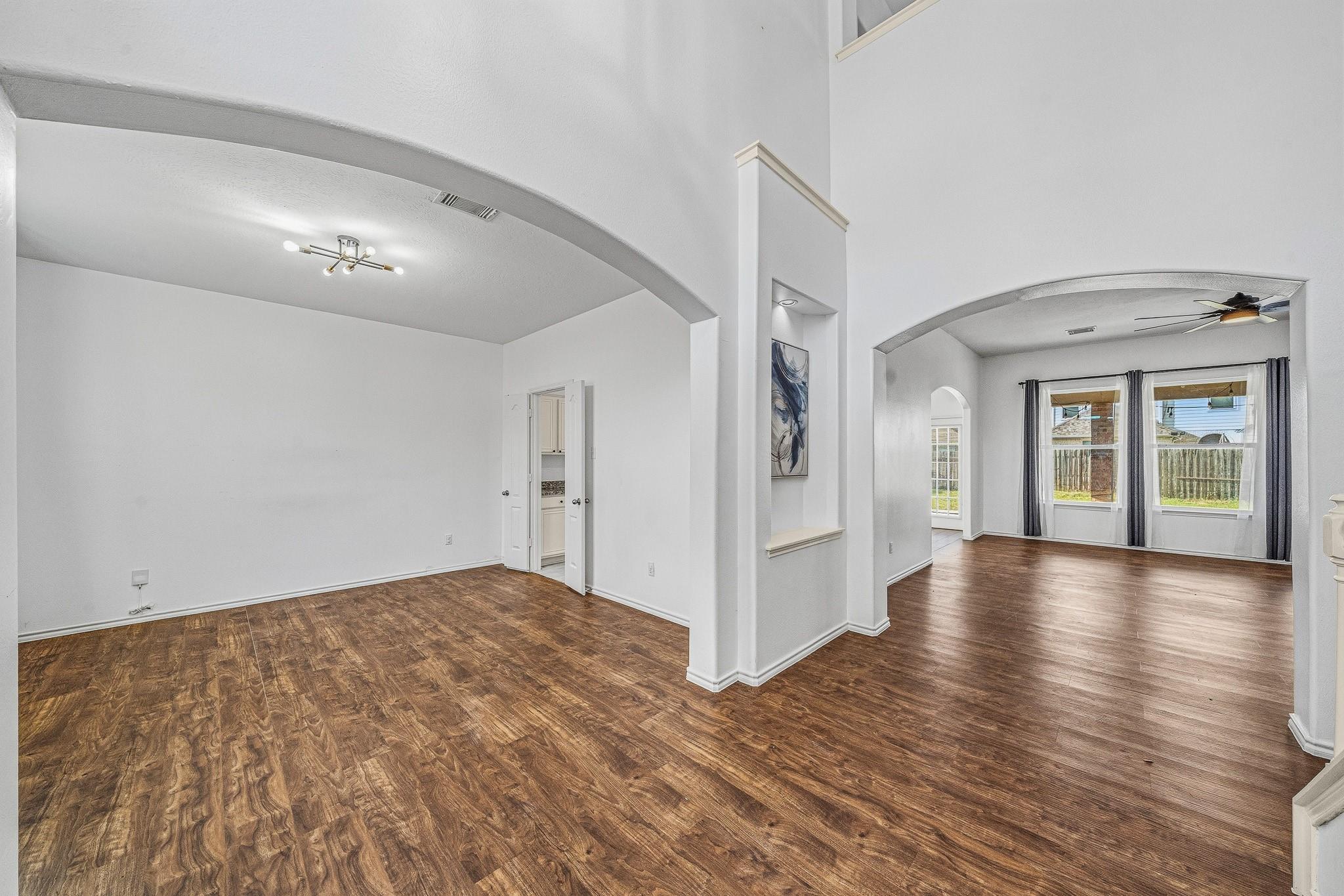 15218 Hidden Hollow Lane