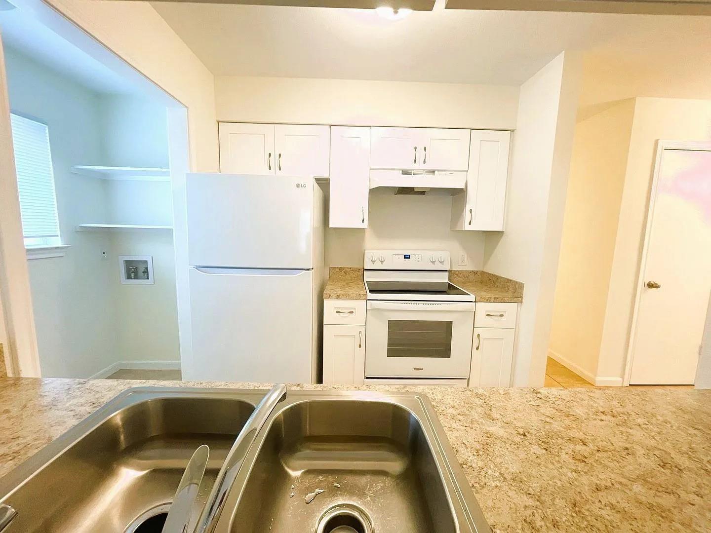 1307 Brenda Lane