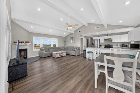 Photo of 16713 Jamaica Beach Road, Jamaica Beach, TX 77554 (MLS # 63595817)