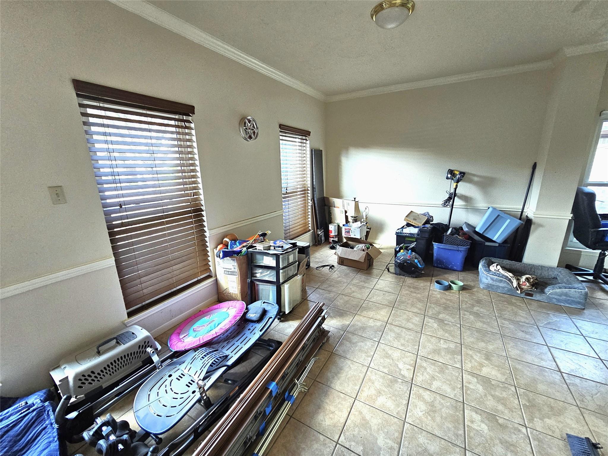 1021 Glenview Drive