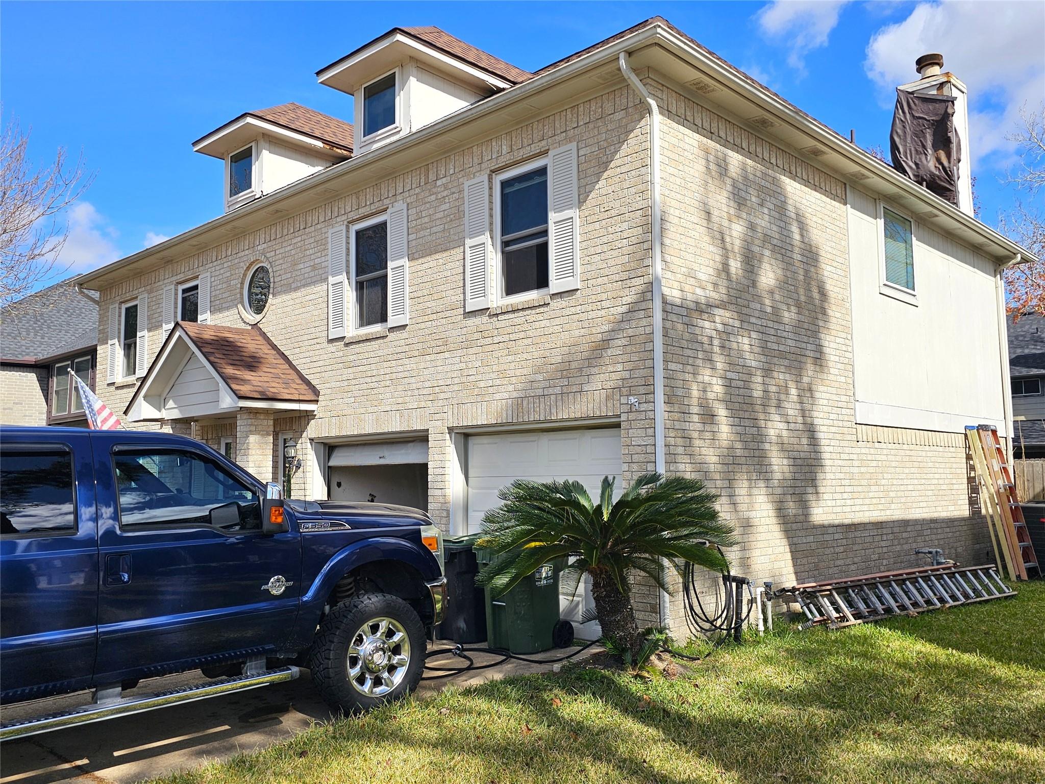 1021 Glenview Drive