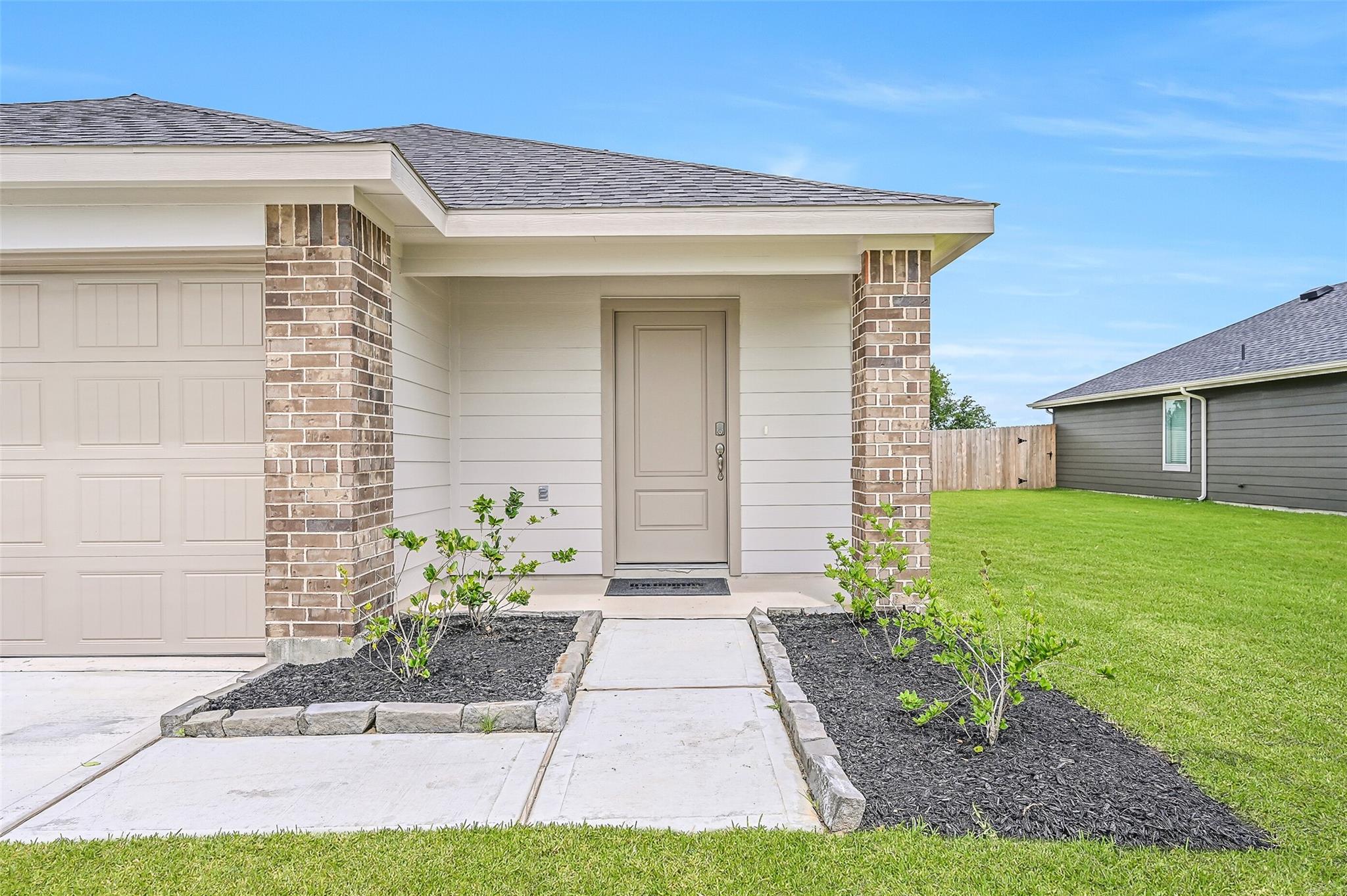1015 Bluegill Drive