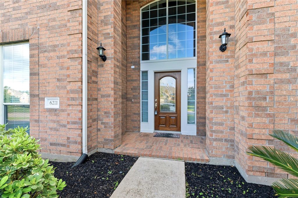 Photo of 6211 Stone Hill Road, Spring, TX 77389 (MLS # 30653244)