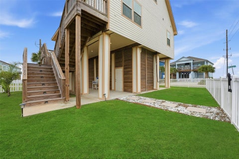 Tiny photo for 25003 San Simeon Court, Galveston, TX 77554 (MLS # 36991829)