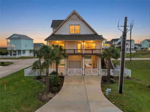 Photo of 25003 San Simeon Court, Galveston, TX 77554 (MLS # 36991829)