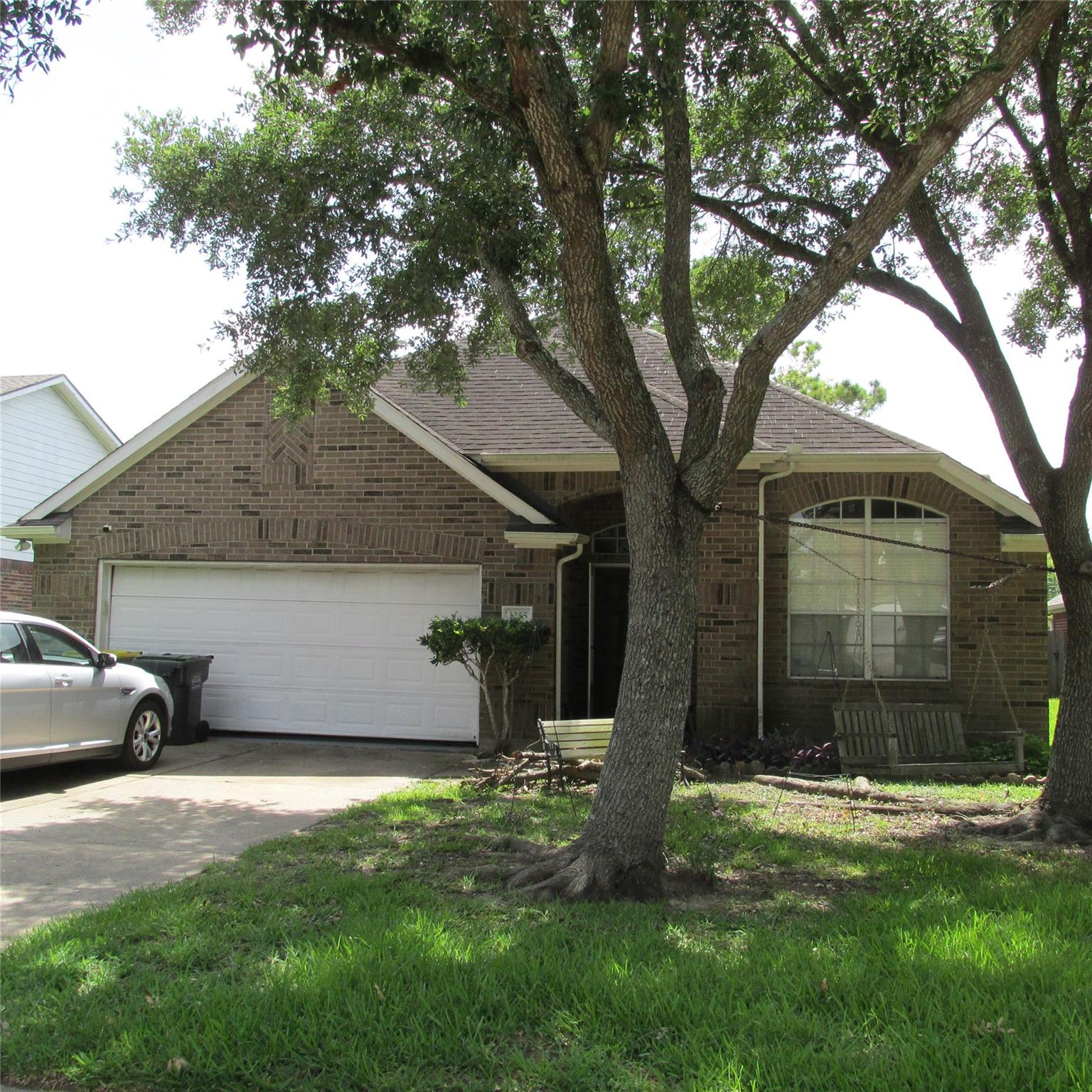 3255 Lakeway Lane