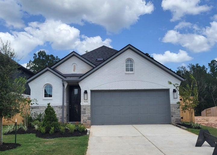 Photo 1 of 9 — 5231 Yellowstar Lane, Montgomery, TX 77316