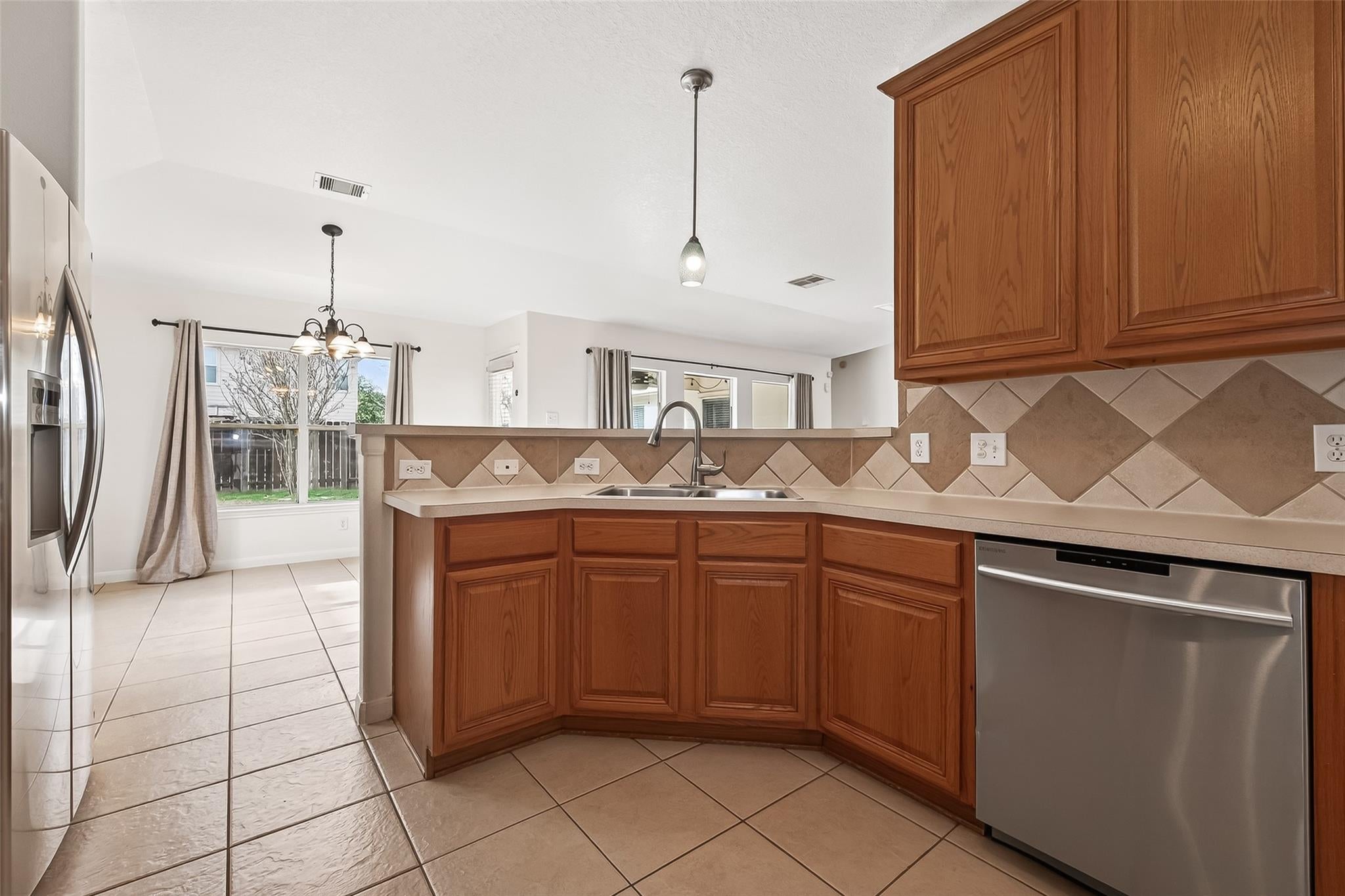 2638 Marquette Trail
