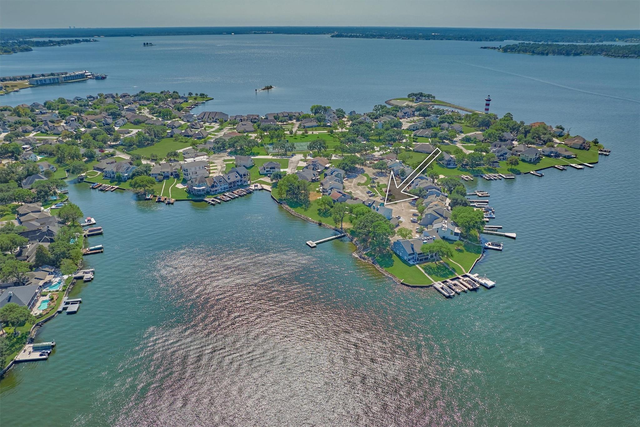 1428 Bowsprit Point